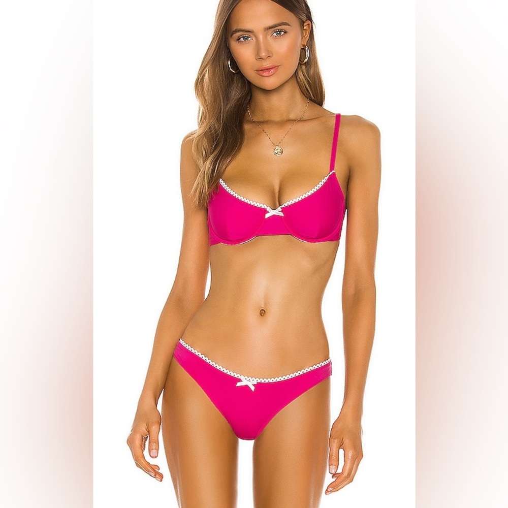 ISO SOLID AND STRIPED DAPHNE TOP MEDIUM